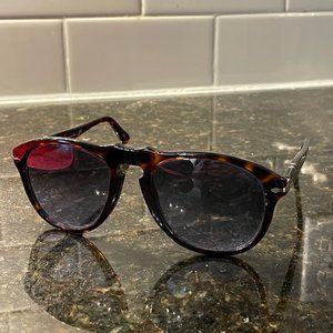 Persol PO 0649, Havana with light blue lenses